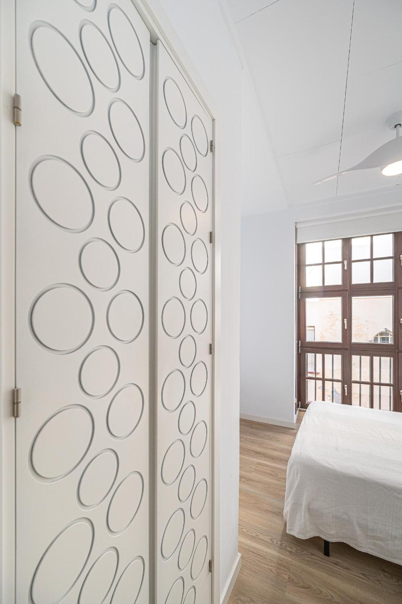 Dona Elvira Carreteria Apartment Малага Екстериор снимка